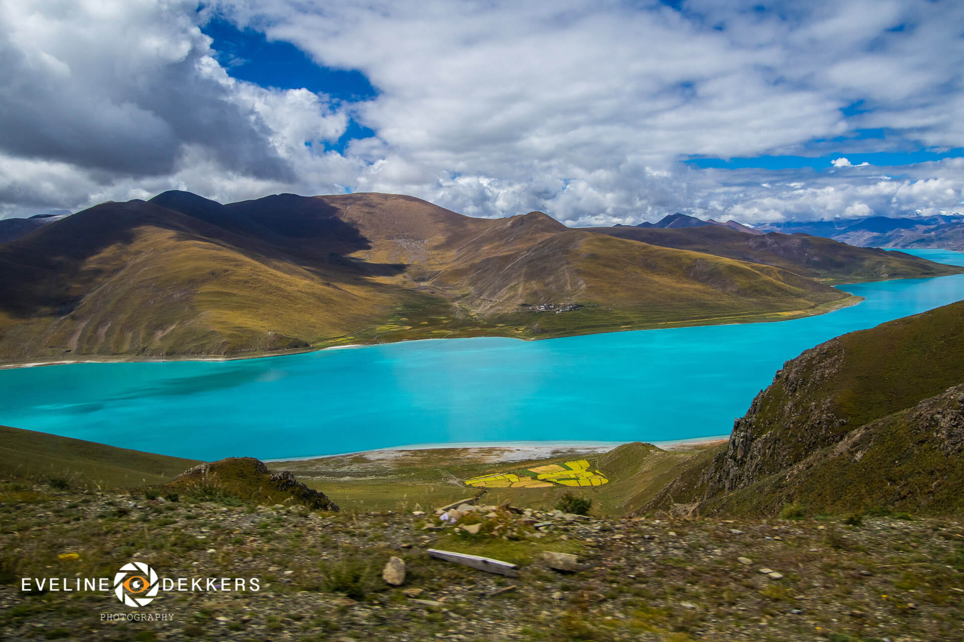 Yamdrok Lake - Tibet